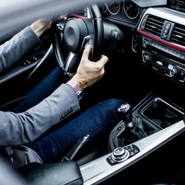 Auto (uit)lenen en aansprakelijkheid